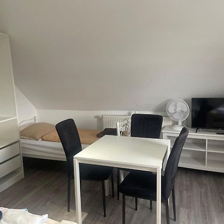2 Zimmer Apartment Hannover Eksteriør billede